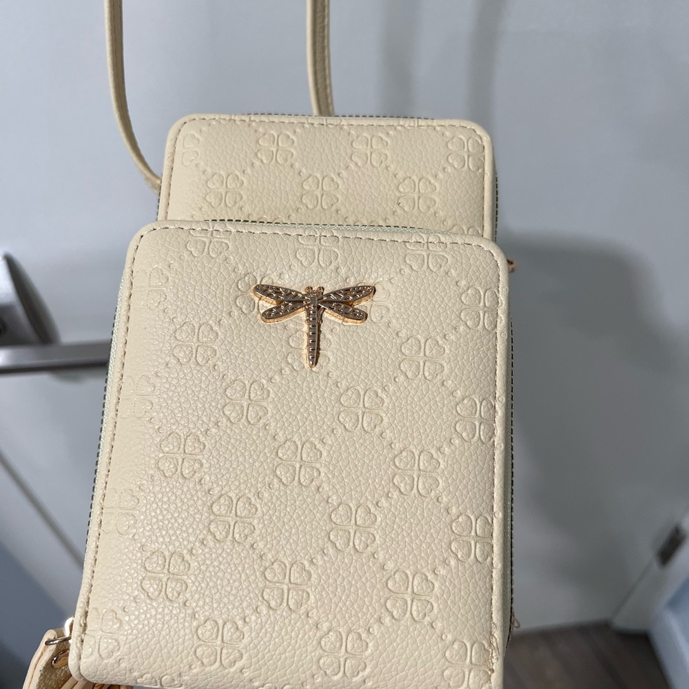 NWOT Elegant light yellow  Crossbody Bag with Gold Accent